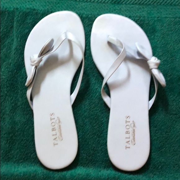 Talbots baby blue flip flops - Picture 1 of 2